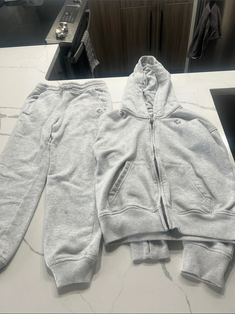 abercrombie kids Light Gray Zip Hoodie & Joggers Set - Picture 1 of 8